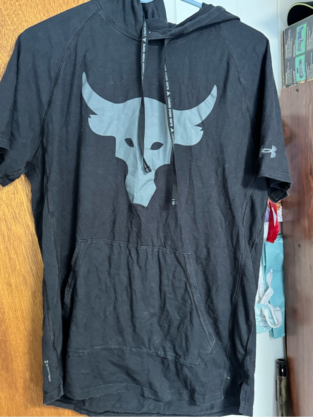Under Armour Black & Gray Hooded Charged Cotton Tee